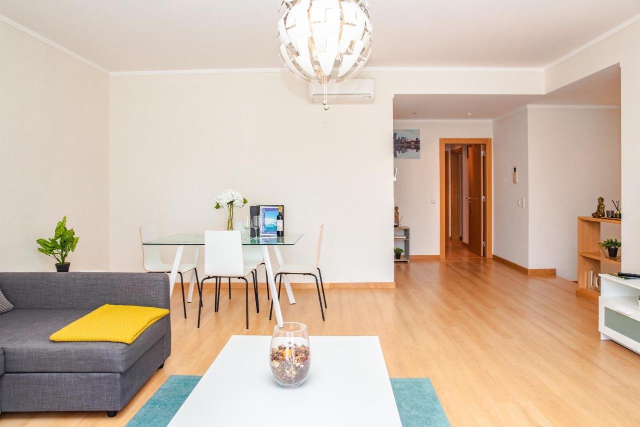 2Bed With Rooftop Pool In Marina Village - Olhao Luaran gambar