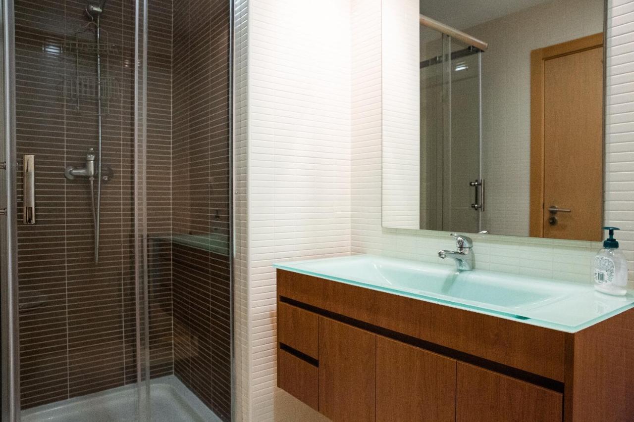 2Bed With Rooftop Pool In Marina Village - Olhao Luaran gambar