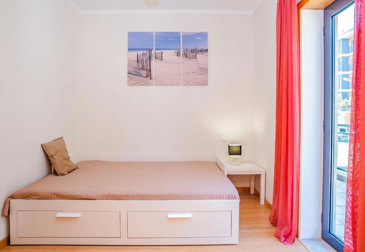 2Bed With Rooftop Pool In Marina Village - Olhao Luaran gambar